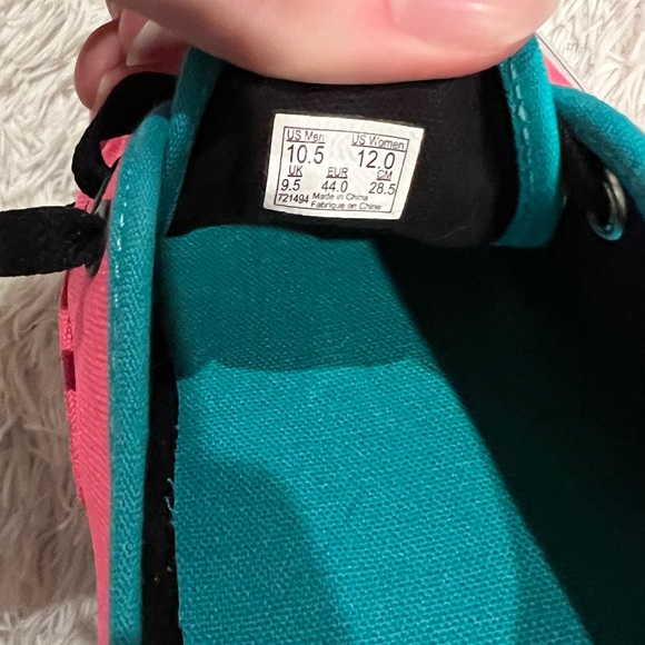 Hot pink vintage style Vans sneakers 90s - Picture 7 of 7